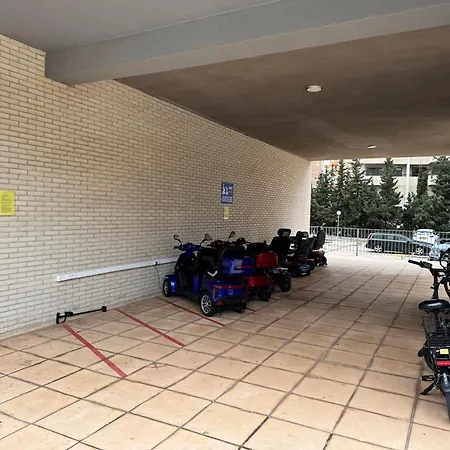 Gemelos 22 ,benidorm-alicante *